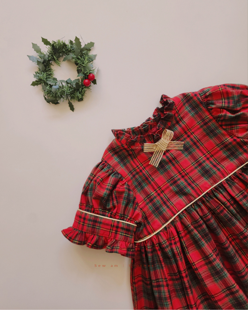 ☆ Milly Dress - Holly Christmas ☆