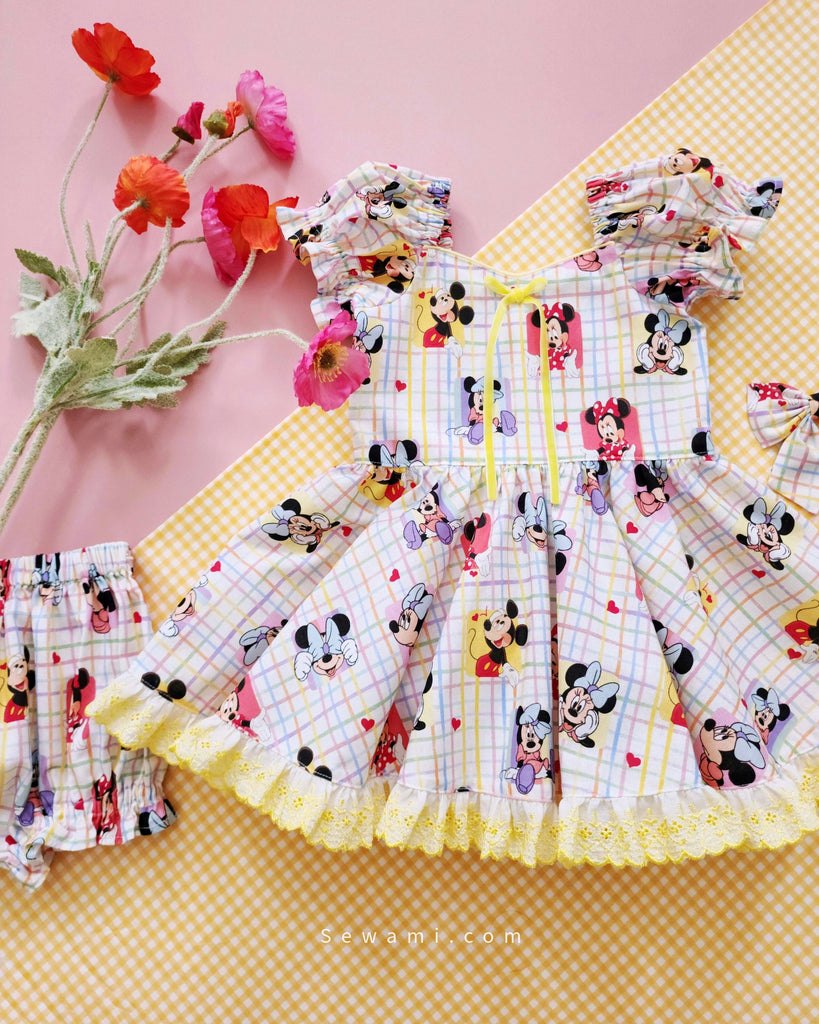 𝙍𝙚𝙖𝙙𝙮 𝙩𝙤 𝙨𝙝𝙞𝙥 ♡ Jolly in Mickey crayon check