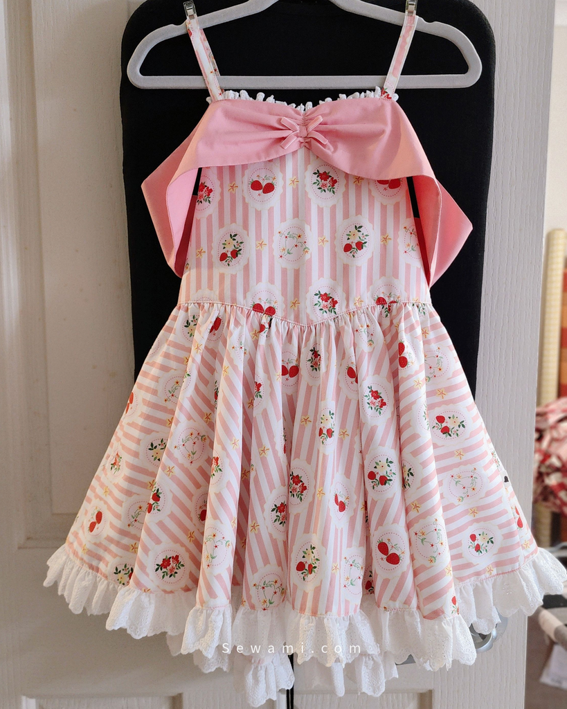 𝐀𝐥𝐞𝐞𝐧𝐚 𝐒𝐭𝐲𝐥𝐞 • available in 2 sleeve versions