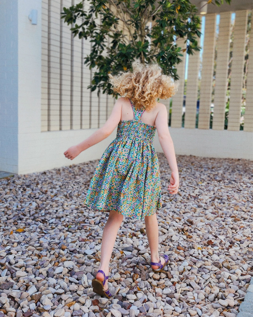 ✿ Bella Dress - Button front in Painterly Meadow ✿