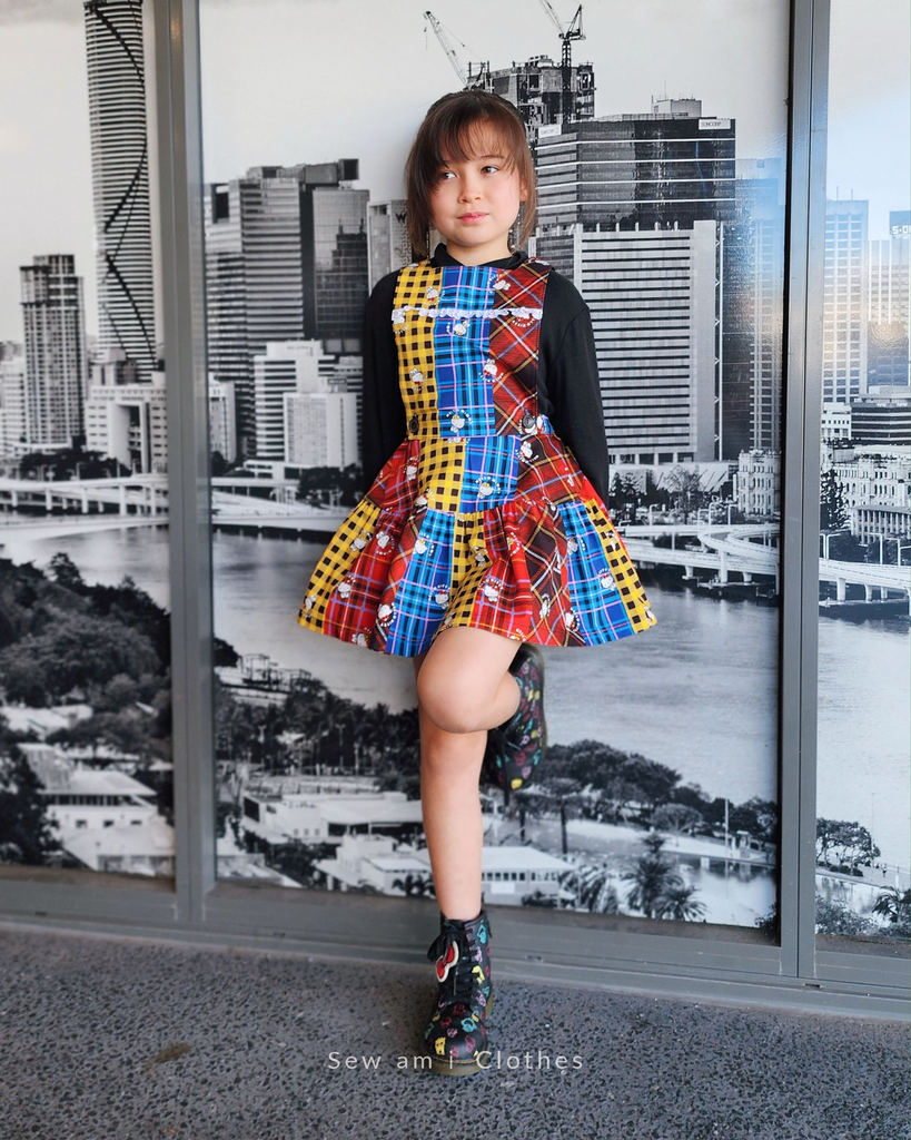Pixie bib skort ☆ HK Birthday Checks
