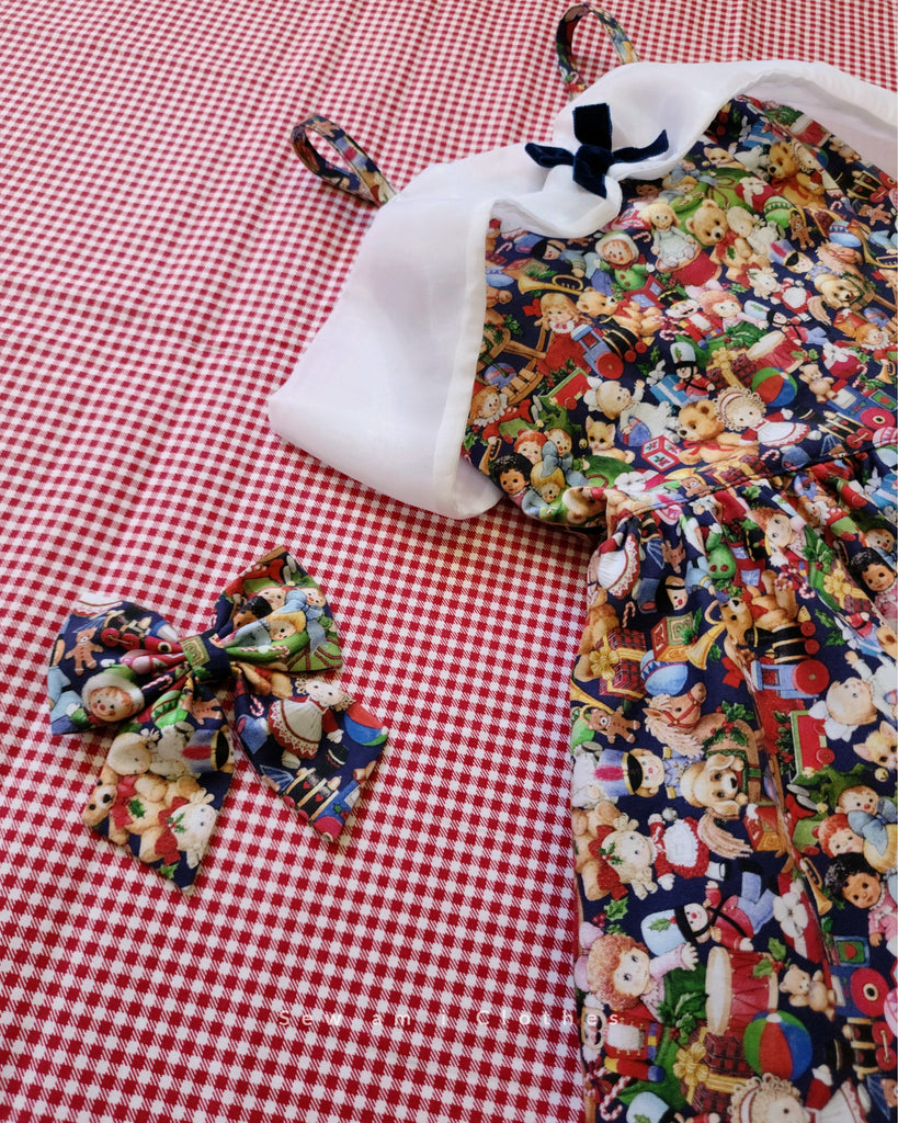 🥁 Vintage toys Fabric