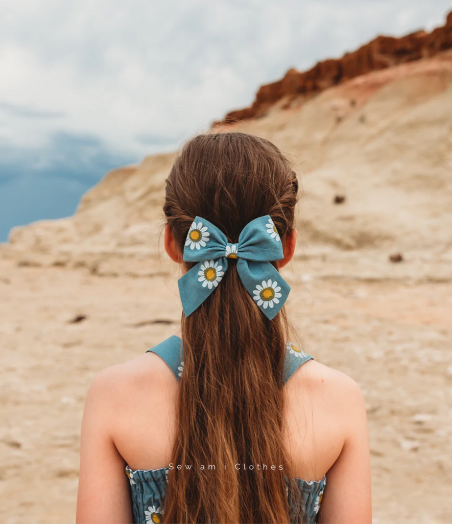 Pre-order ✿ Daisy Bows ✿